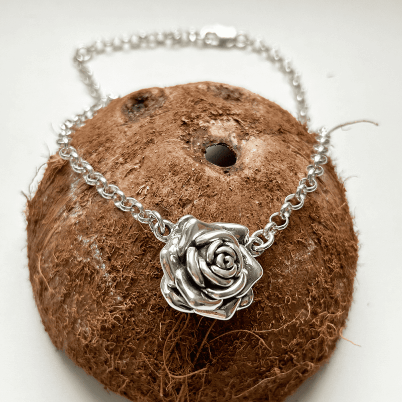 Gargantilha Eletroformação Rosa em Prata 925