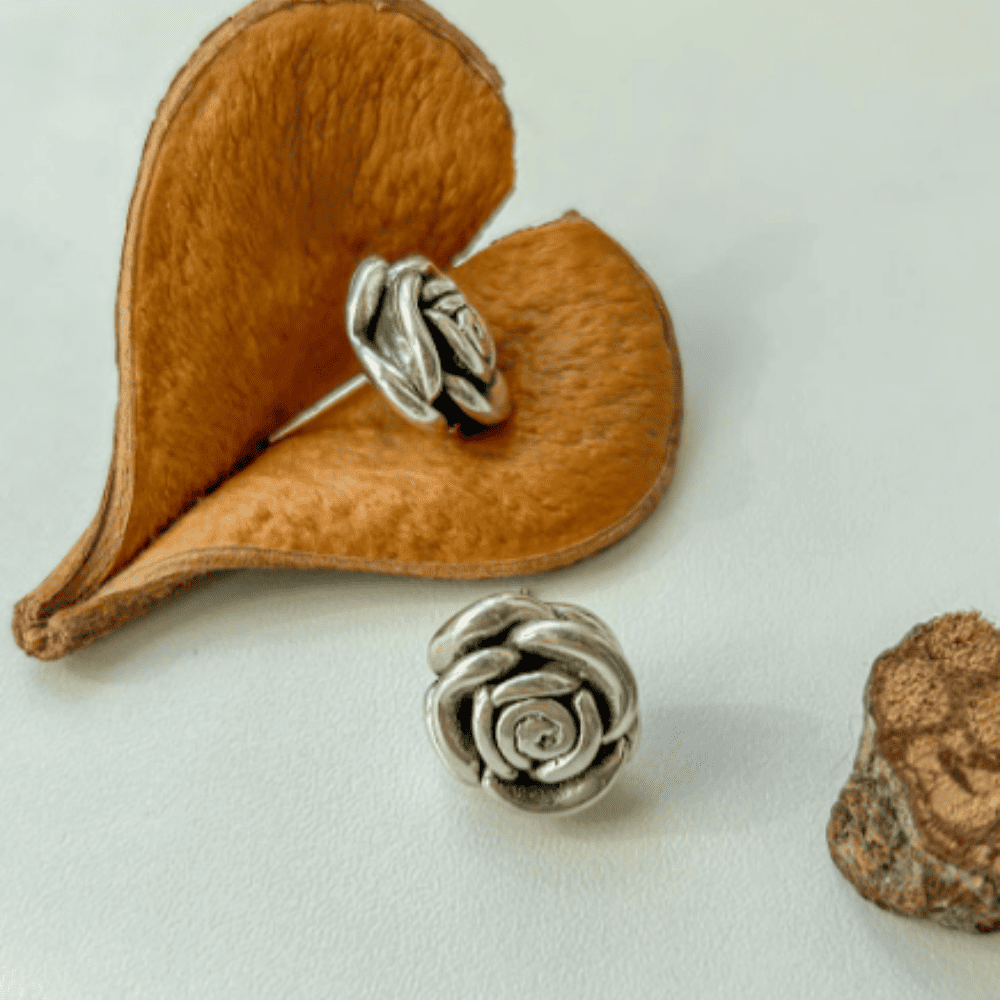 Brinco Rosa Eletroformação em Prata 925